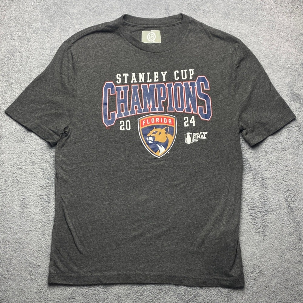 NHL Florida Panthers Tshirt Mens Medium 2024 Stanley Cup Champions Charcoal Grey